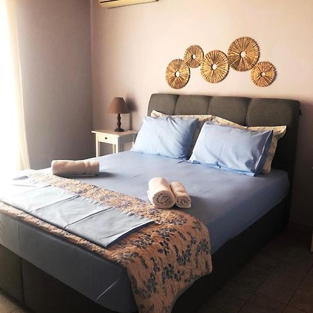 Barbara΄S Apartments Аргостолион Екстериор снимка